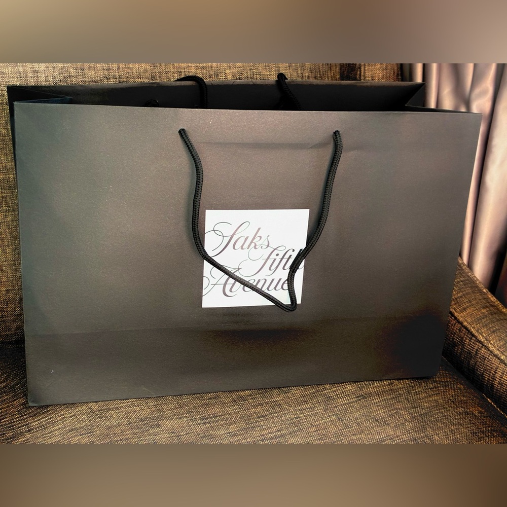 Saks Fifth Avenue Large Black Signature Shopping Bag
